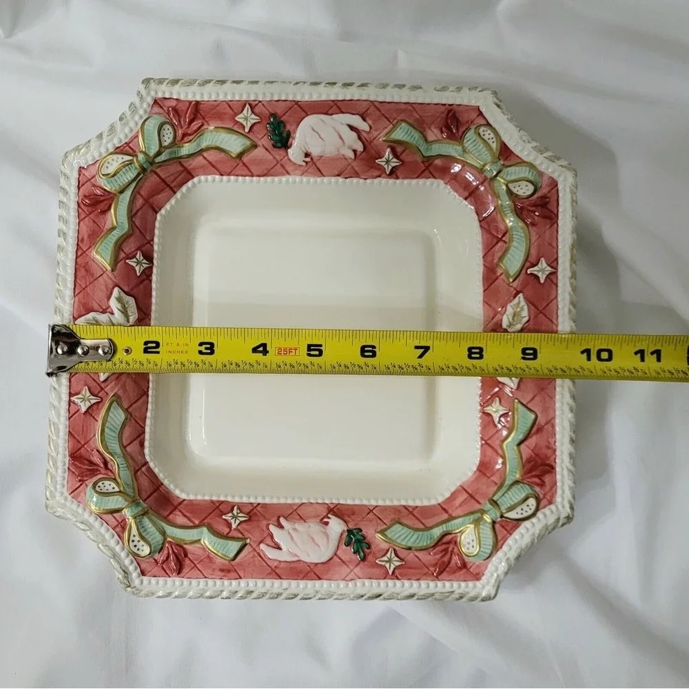Vintage Claire Burke Holiday Collectibles 2001 Christmas Holly Ribbon Dish